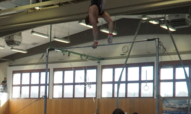 2. Heimsieg der Kunstturner des FC